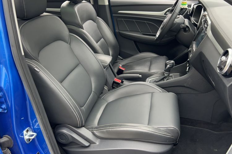 Used MG ZS 2018 1.5L Automatic Luxury Edition China V Standard