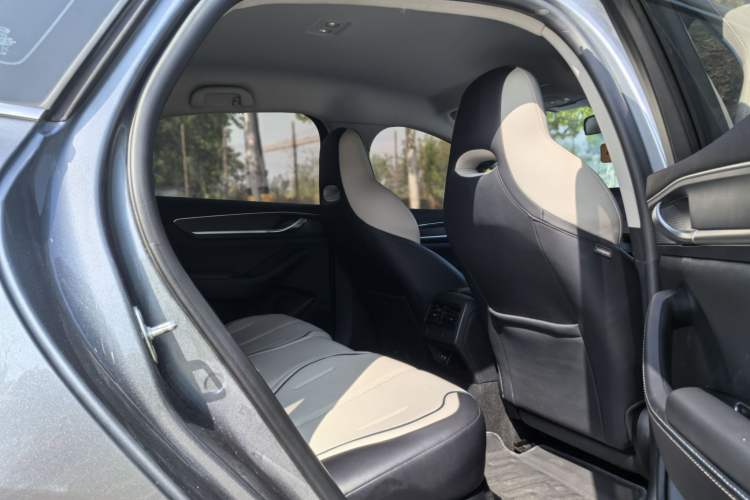 Used BYD Destroyer 05 2024 HONOR Edition DM-i 55KM Luxury Model Interior 2