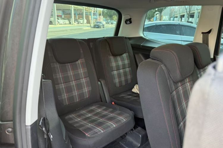 Used Volkswagen Sharan 2018 380TSI Comfort Edition 7-Seater