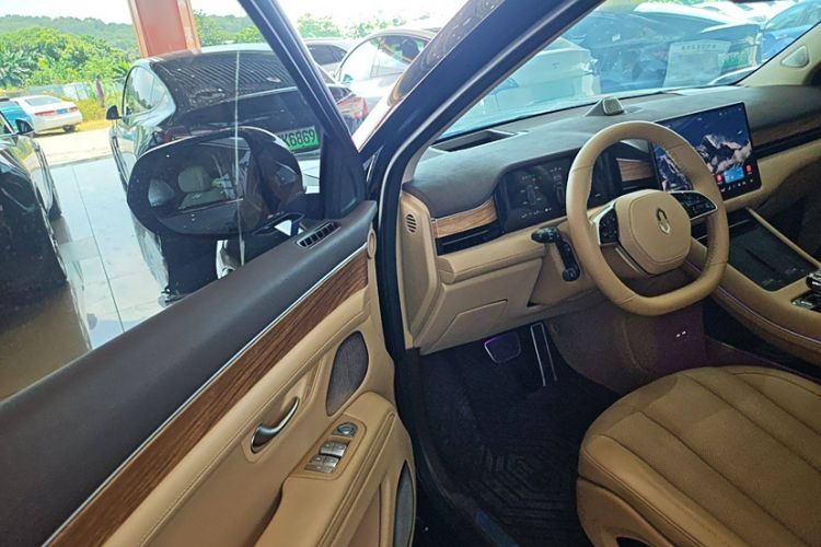 Used Hima AITO M7 2024 1.5T Rear-Drive Plus Version 5 Seats