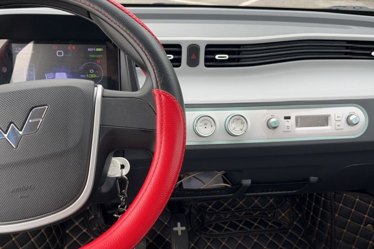 Used Wuling Hongguang MINIEV 2022 Macaron Fashion Model Lithium Iron Phosphate