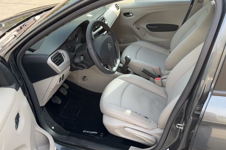 Used Citroen Elysee 2014 1.6L Manual Fashion Edition
