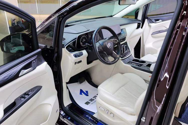 Used Buick GL8 2020 Avenir Avia Six-Seat Deluxe Edition