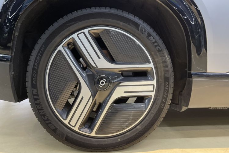 Used CHANGAN NEVO E07 2025 All-Electric 4x4 90kWh Ultra High-Performance Edition
