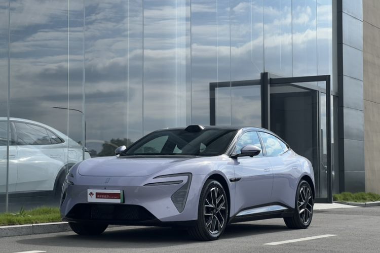 Used Avatr 06 2025 Max Extended-Range Edition