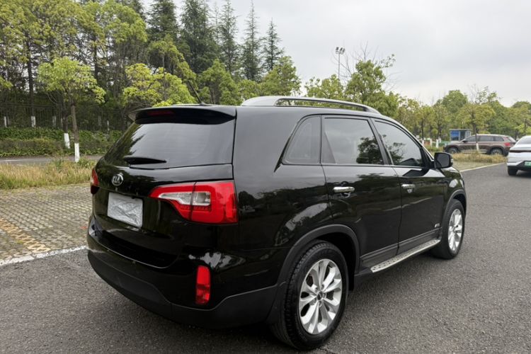 Used Kia Sorento 2013 2.2T 7-seat Diesel Comfort Edition Exterior 6