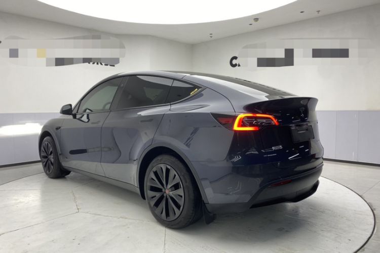 Used Tesla Model Y 2024 Rear-Wheel-Drive Version
