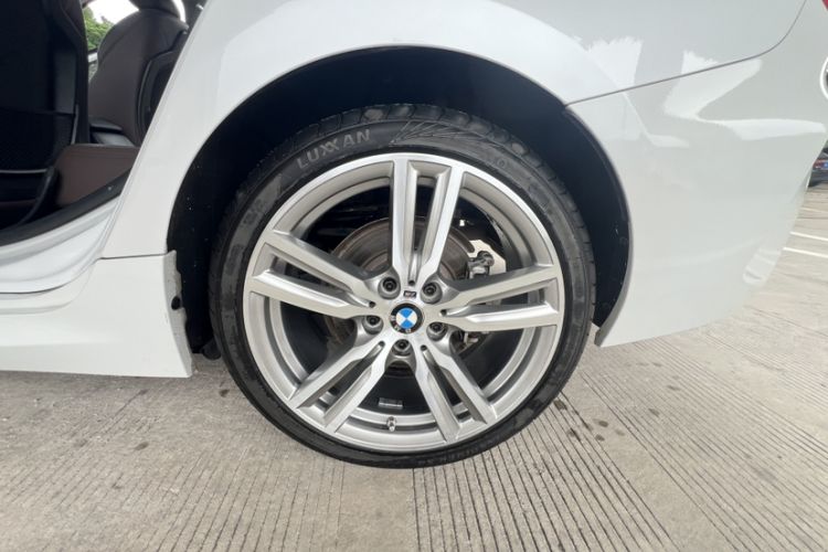 Used BMW 1 Series 2020 125i Leading Model M Sport Package Exterior 8