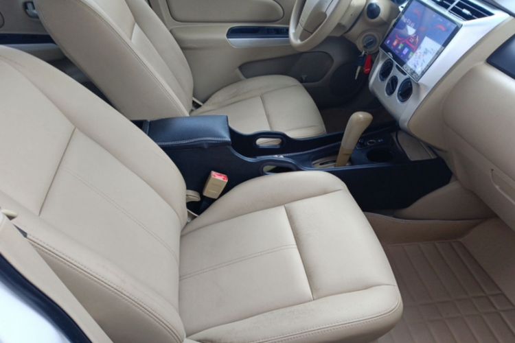 Used Venucia D50 2013 1.6L Automatic Luxury Edition