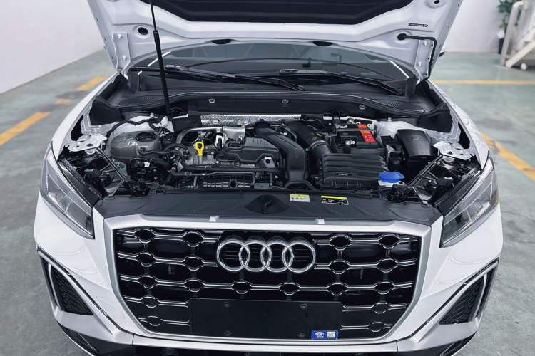 Used Audi Q2L 2024 35TFSI Fashionable and Dynamic Edition Interior 8