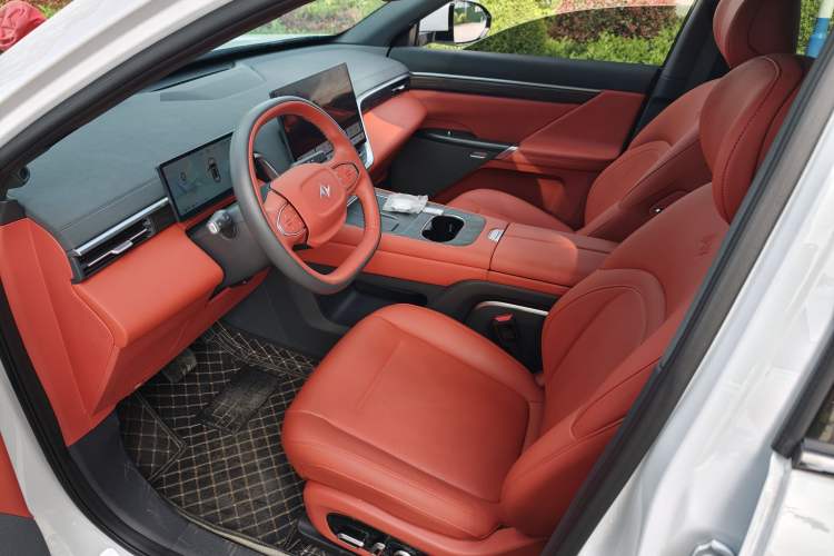 Used Dongfeng eπ eπ008 2025 210Ultra LikeYi Edition 6-Seater
