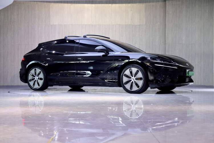 Used Denza Z9GT 2024 1100 4x4 Max First Edition Exterior 6