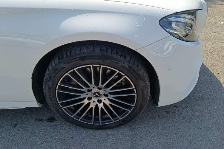 Used Mercedes-Benz E-Class 2019 E 200 L Sport 4MATIC
