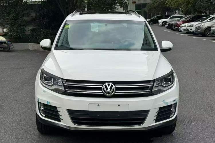 Used Volkswagen Tiguan 2016 300TSI Automatic All-Wheel Drive Fashion Vision Edition Exterior 2