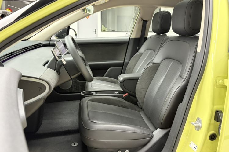 Used firefly 2025 Illuminated Edition
