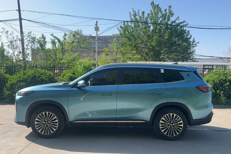 Used Chery Tiggo 8 PLUS C-DM 2025 1.5T 116 km Prestige Version 5 Seats
