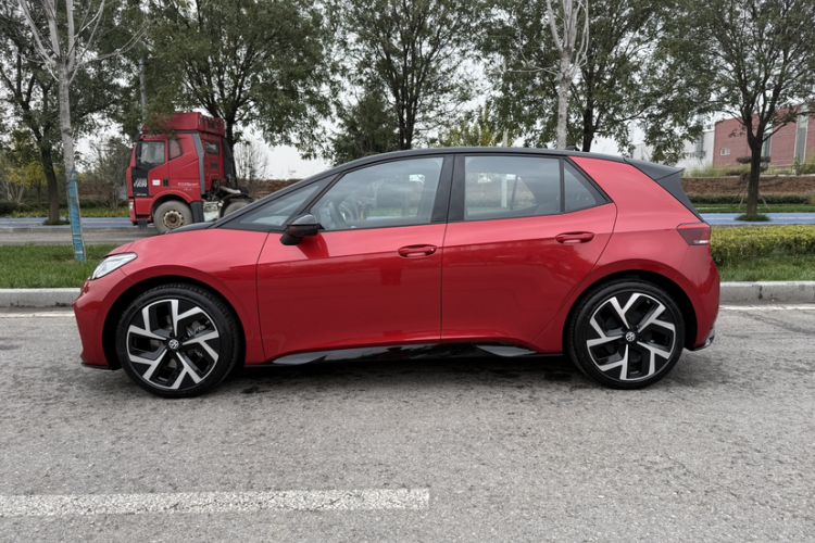 Used Volkswagen ID.3 2026 Smart Edition Outstanding GTX Kit Model