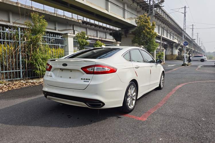 Used Ford Mondeo 2013 2.0L GTDi 200 Fashion Edition