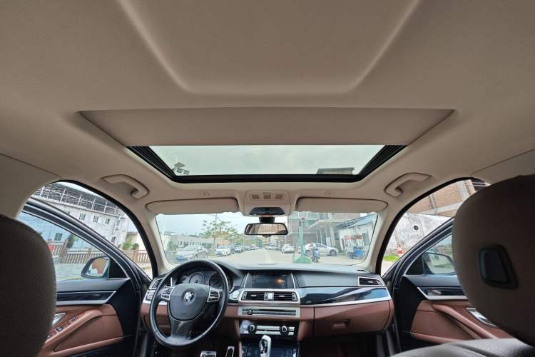Used BMW 5 Series 2014 520Li Elegant Model Headliner