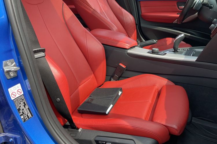 Used BMW 3 Series 2019 320i M Sport Package
