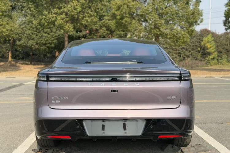 Used EXEED Star Era ES 2025 Extended-Range Max Urban Assisted Driving Exterior 8