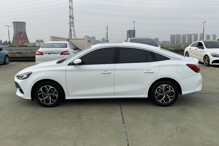 Used MG 5 2022 180 DVVT CVT Youth Style Edition Exterior 3