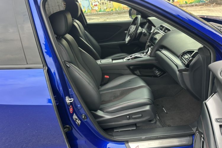 Used Acura CDX 2021 1.5T Two-Wheel Drive Luxury · A-Spec Sport Model
