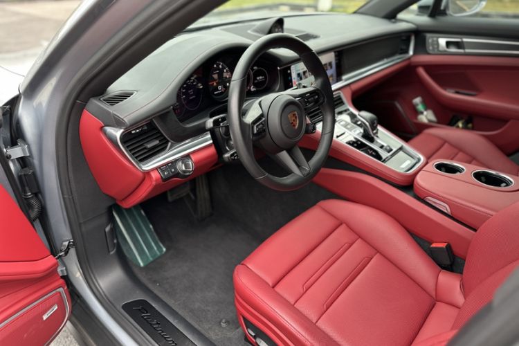 Used Porsche Panamera 2023 Facelifted Panamera 2.9T Platinum Edition
