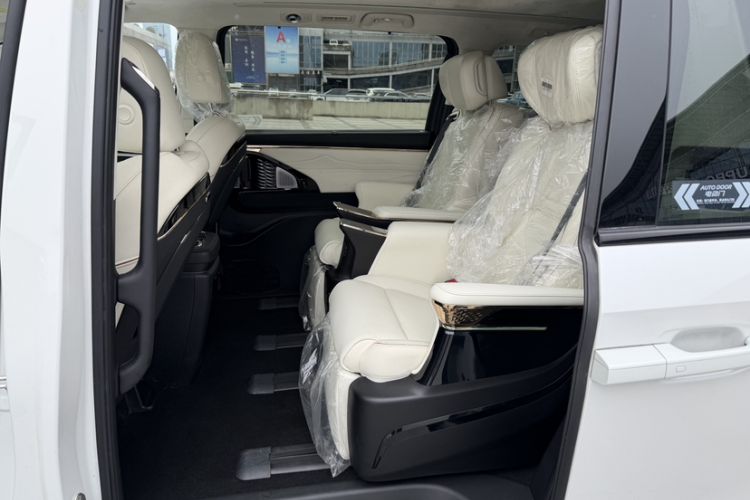 Used GAC Trumpchi E9 2025 E9 Superfast Charging – Master Series
