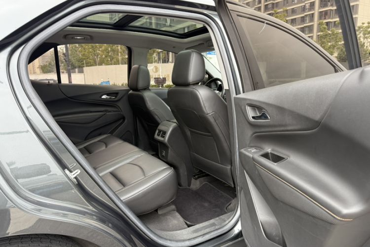 Used Chevrolet Equinox 2019 535T Automatic Chijie Edition China VI Interior 2