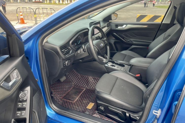 Used Ford Focus 2020 Sedan EcoBoost 180 Automatic Trend Edition