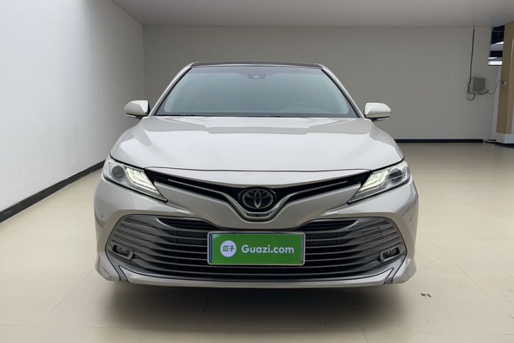 Used Toyota Camry 2019 2.5G Luxury Edition China VI Standard Exterior 1