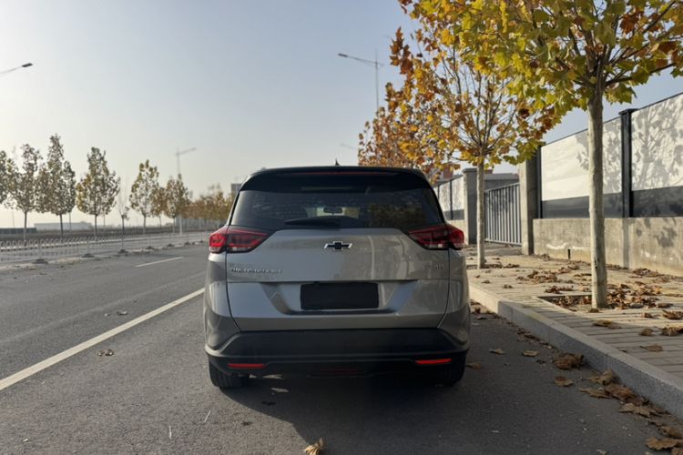 Used Chevrolet Orlando 2019 530T Automatic Mickey Custom Edition (5+2 Seats) – China V Standard
