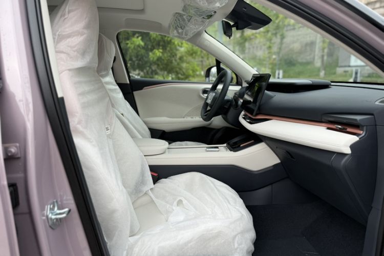 Used Lynk & Co 06 2025 Renew 1.5T Halo