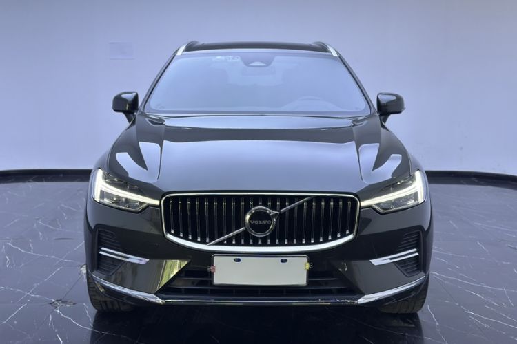 Used Volvo XC60 2022 B5 4x4 Zhiyi Luxury Edition