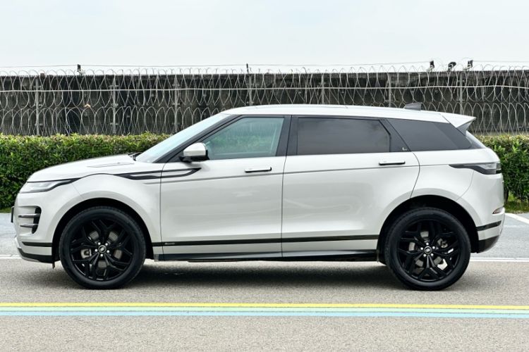 Used Land Rover Range Evoque 2021 Range Rover Velar 249 PS R-Dynamic S Performance Edition