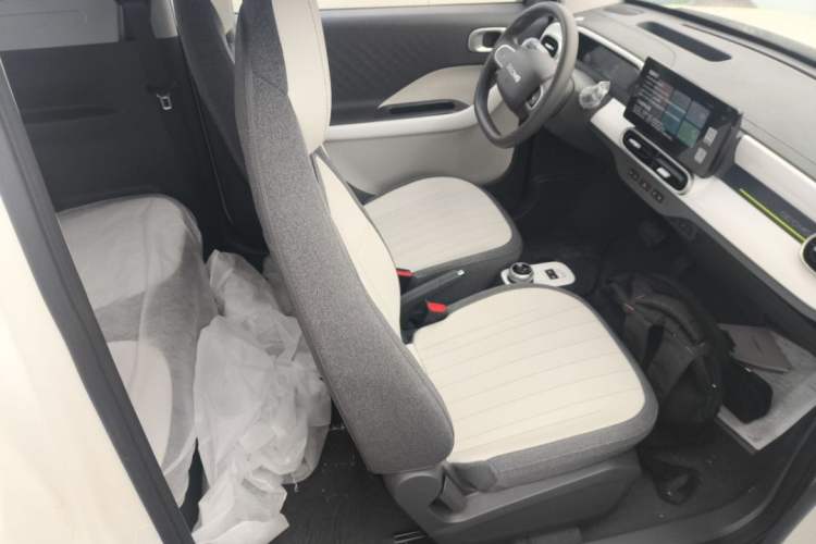 Used Geely Galaxy Panda 2025 210km Panda Kart Left Front Seat