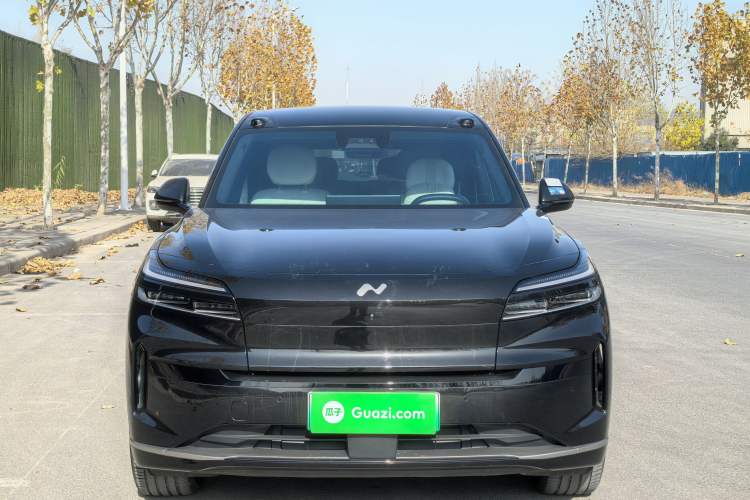 Used ONVO Luxeed L90 2025 Model—Ultra Six-Seater Version
