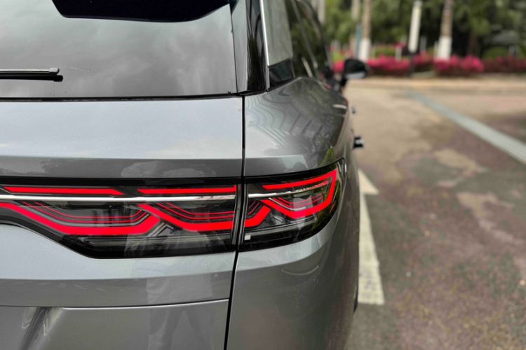 Used BYD Song L DM-i 2024 160 km Excellence Version Exterior 10