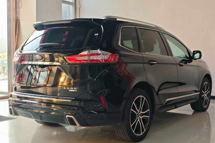 Used Ford Edge 2020 EcoBoost 245 Two-Wheel Drive Titanium 7-Seater
