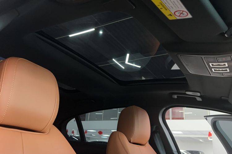 Used Jaguar XEL 2025 2.0T 250 PS R-DYNAMIC 90th Anniversary Edition