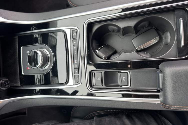 Used Jaguar XEL 2018 2.0T 200 PS Luxury Edition