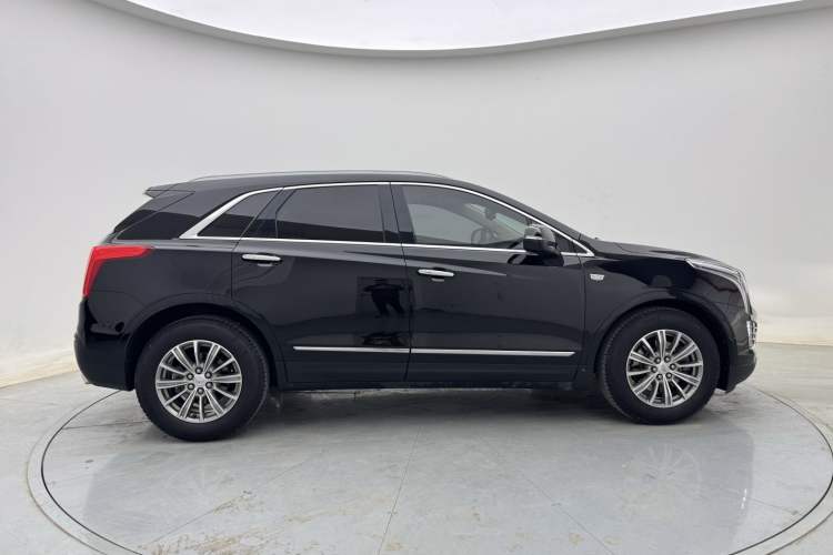 Used Cadillac XT5 2018 25T Luxury Model
