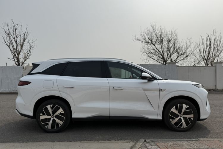 Used BYD Tang L 2025 DM 215KM LiDAR Flagship Model