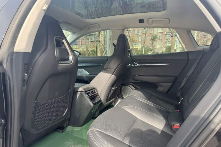 Used Zeekr 001 2022 Long-Range Dual-Motor WE Edition
