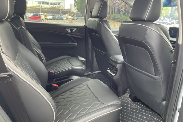 Used Wuling Jiachen 2022 1.5T CVT Deluxe Flagship Edition