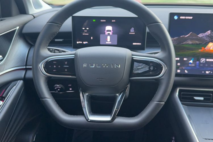 Used Chery Fengyun T9 2024 120 Long-Range Comfort Version 5 Seats Lithium Iron Phosphate Steering Wheel