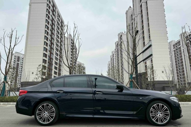 Used BMW 5 Series 2018 530Li Luxury Edition M Sport Package
