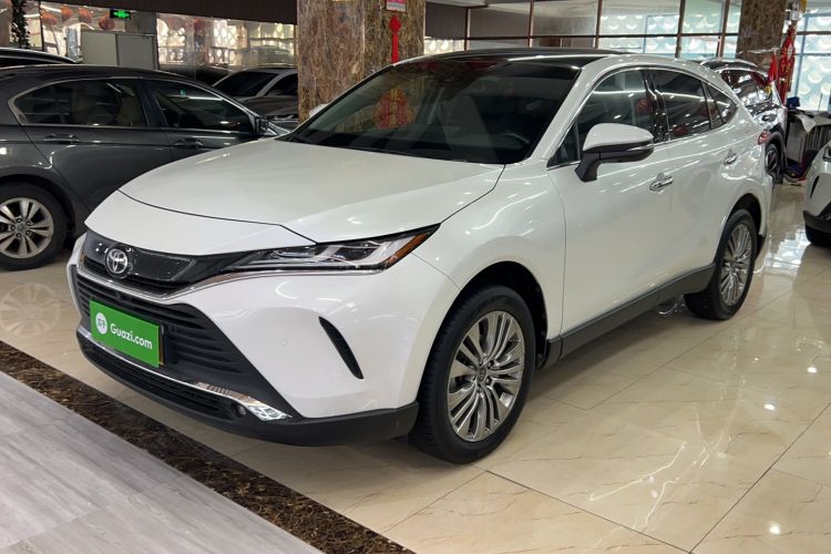 Used Toyota Harrier 2022 2.0L CVT Two-Wheel Drive Deluxe Edition