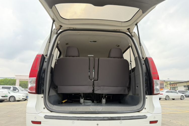 Used FORTHING CM7 2014 2.4L Manual Business Edition Trunk